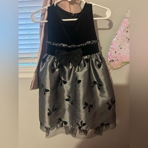 2T girls dress